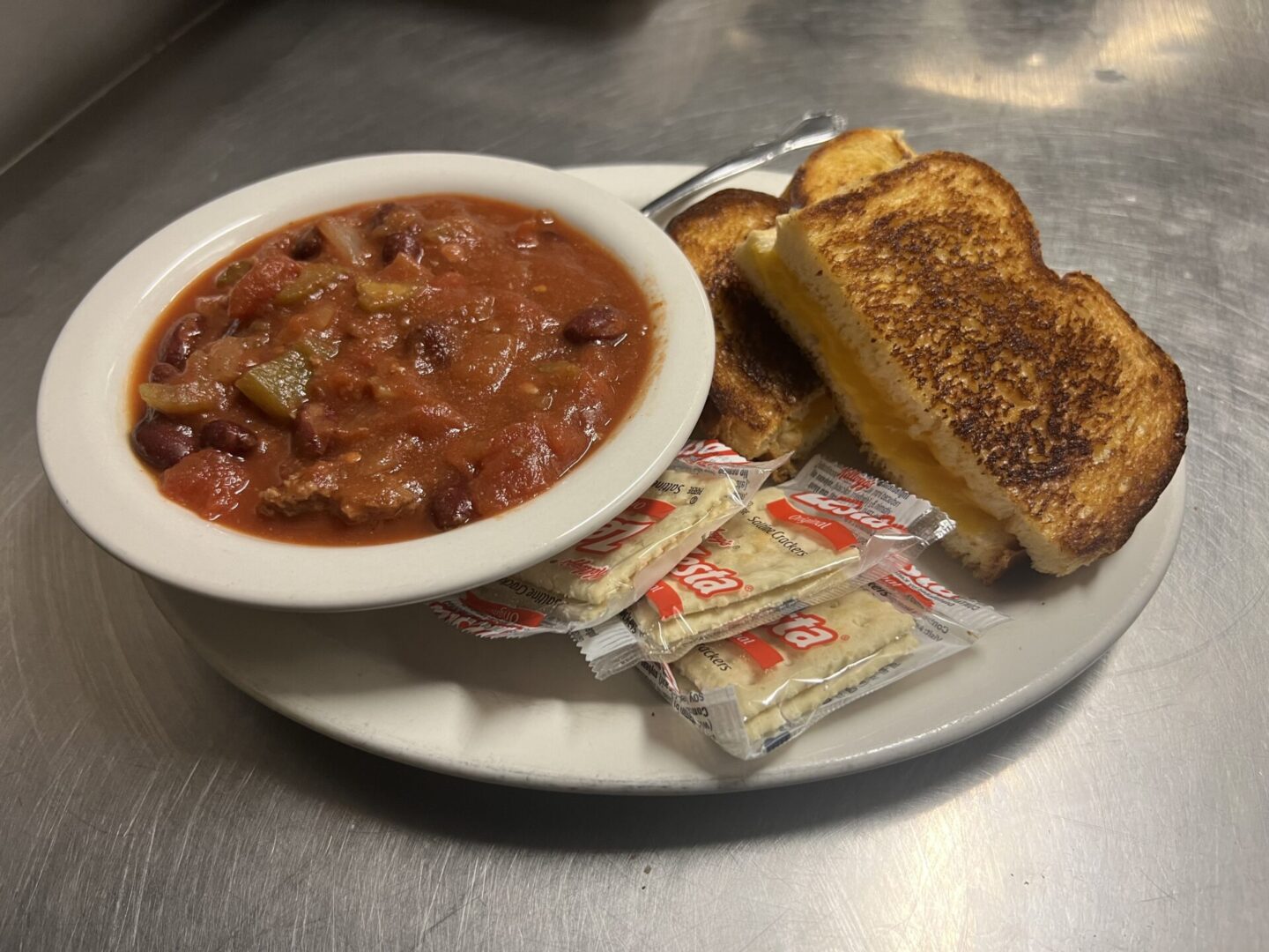 Chili & Grilled Cheese